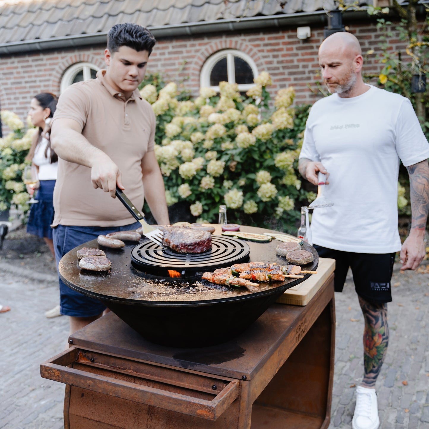 BBQ Plancha Grill Big Jack Acero corten 2.0 - Con tapa y leñero