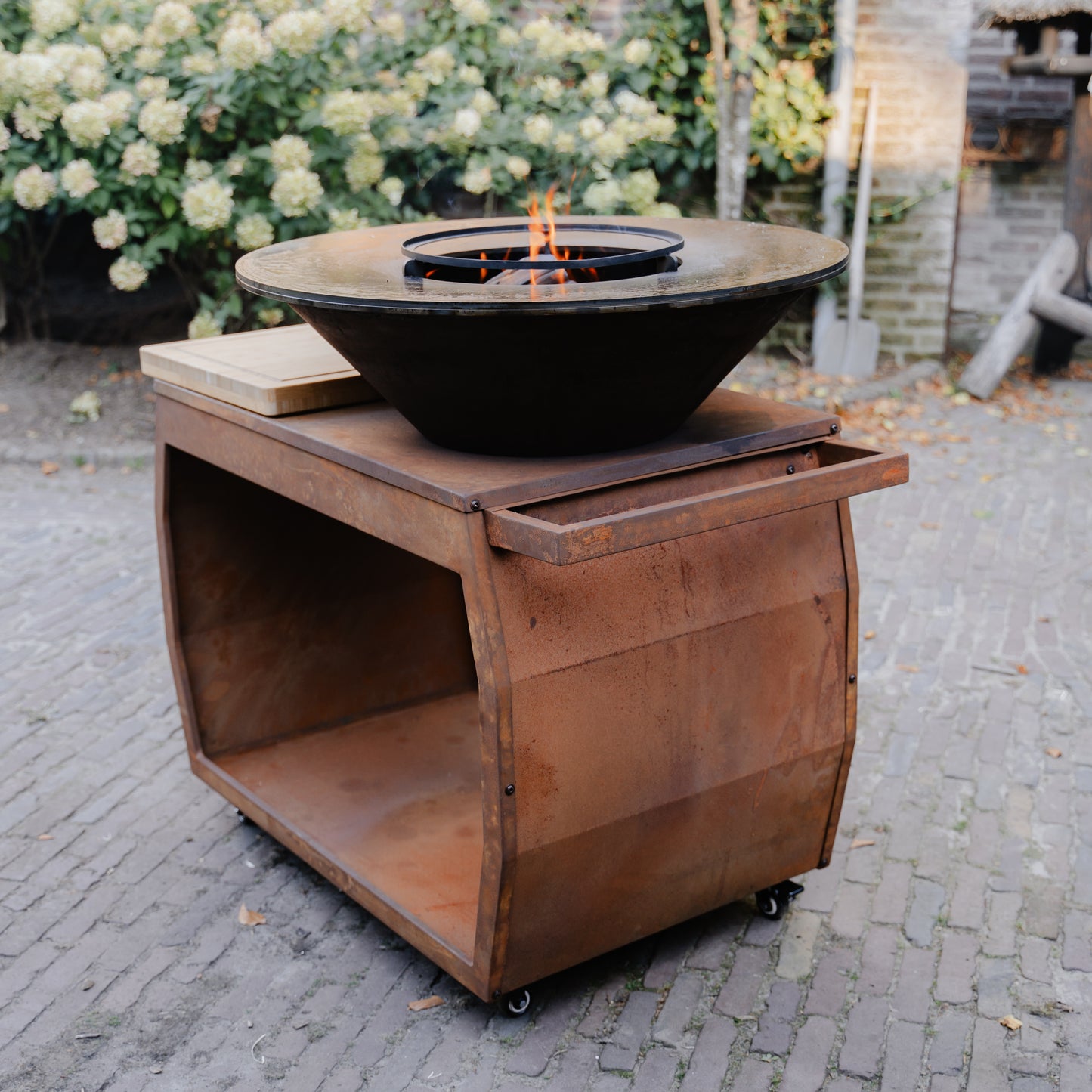 BBQ Plancha Grill Big Jack Acero corten 2.0 - Con tapa y leñero