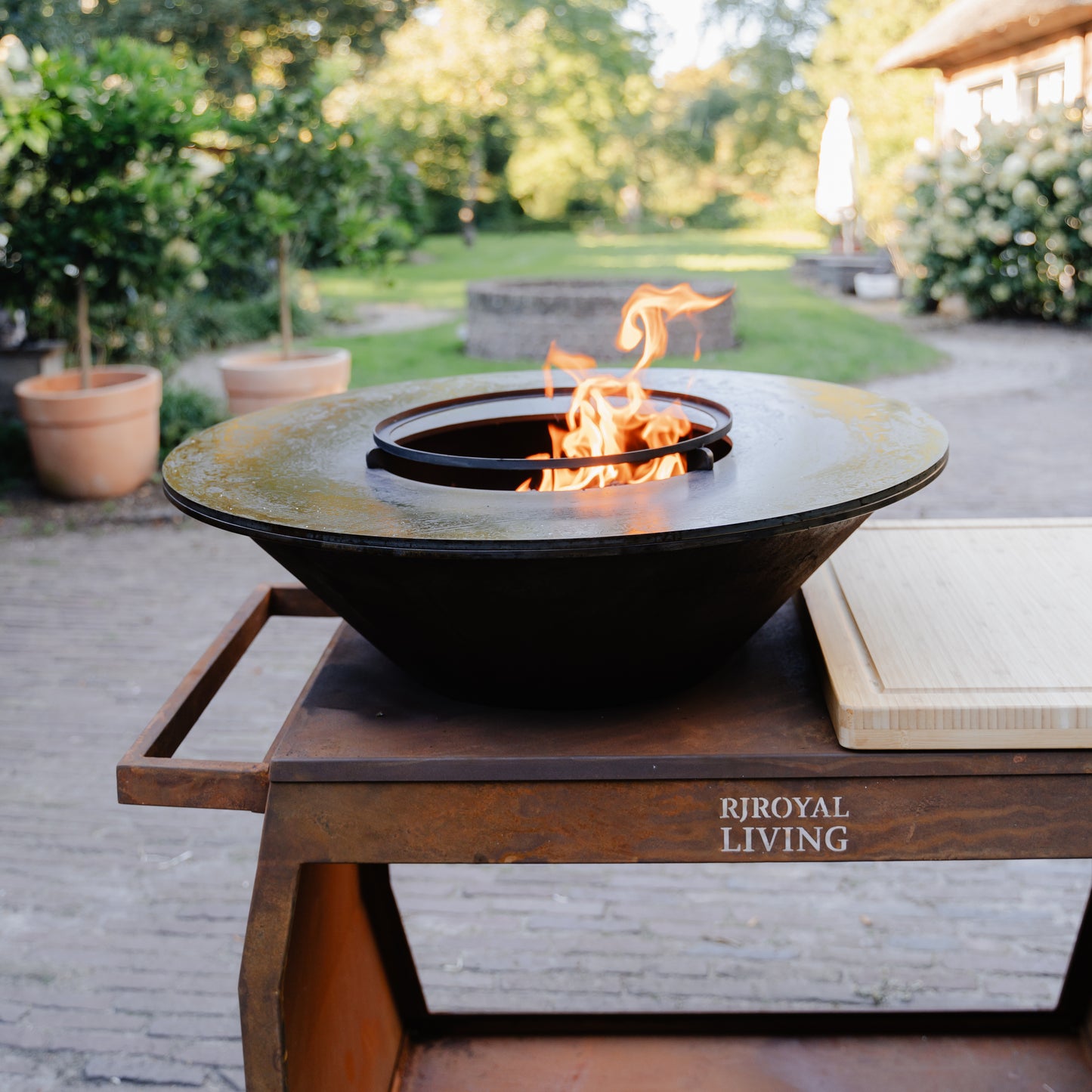BBQ Plancha Grill Big Jack Acero corten 2.0 - Con tapa y leñero