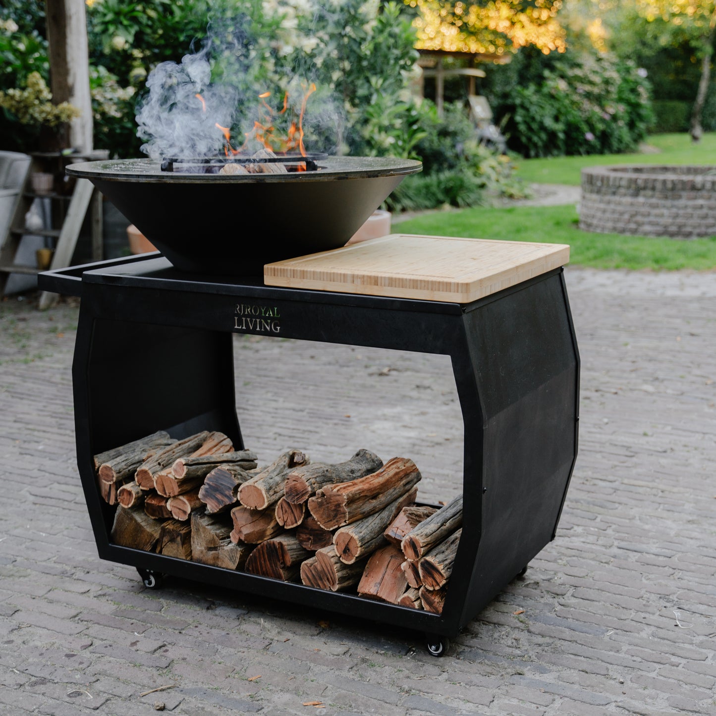BBQ Plancha Grill Big Jack Black 2.0 - Con tapa y leñero