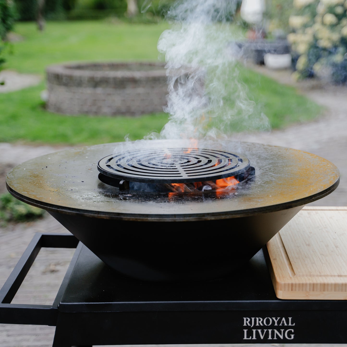 BBQ Plancha Grill Big Jack Black 2.0 - Con tapa y leñero