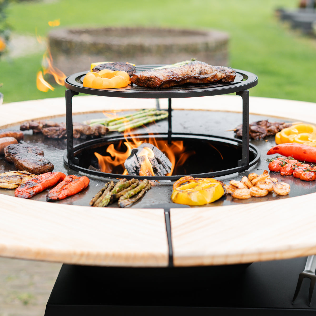BBQ Plancha Grill Compañero XXL Blackline 2.0 - Con Borde de Madera Plancha Mesa