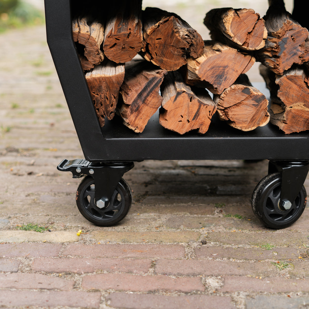 BBQ Plancha Grill Compañero XXL Blackline 2.0 - Con Borde de Madera Plancha Mesa
