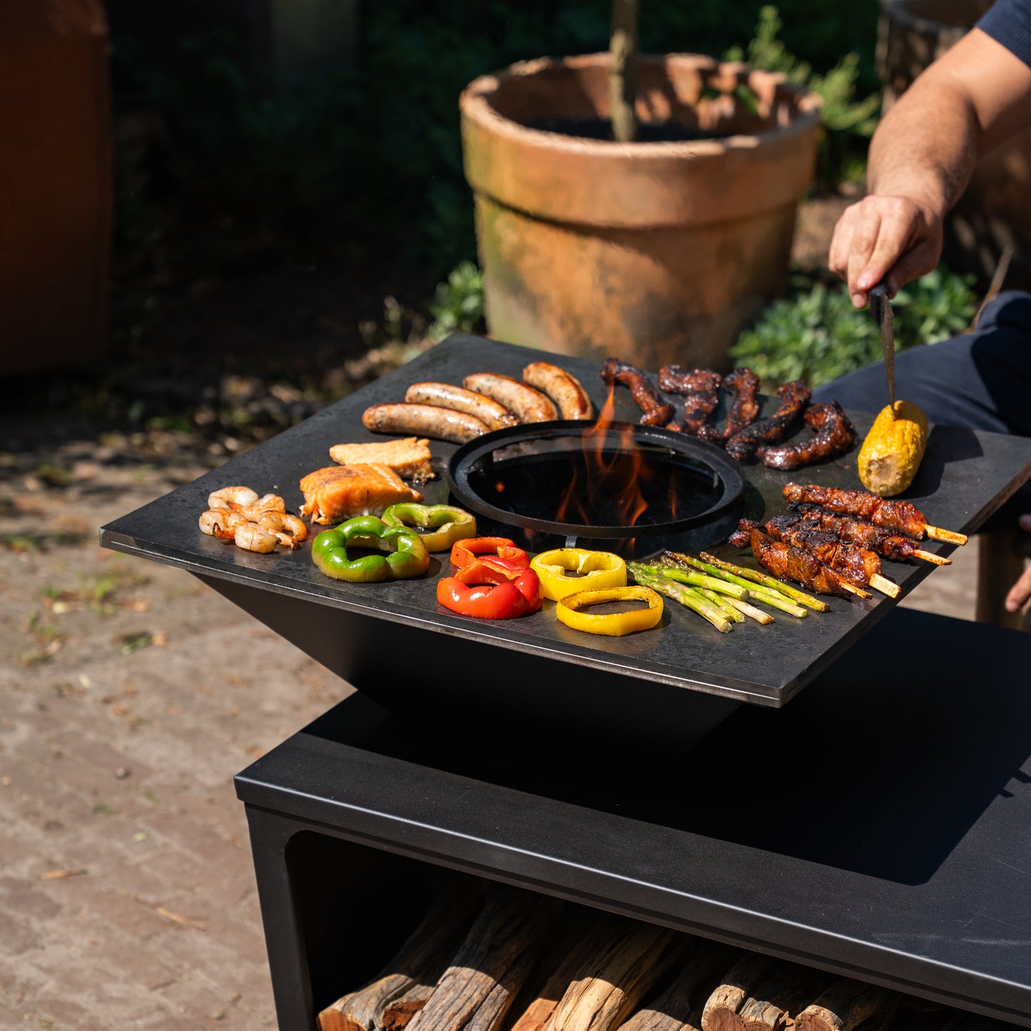 BBQ Plancha Grill Compañía - con funda y leñero 60Ø - Sin Tabla de Cortar