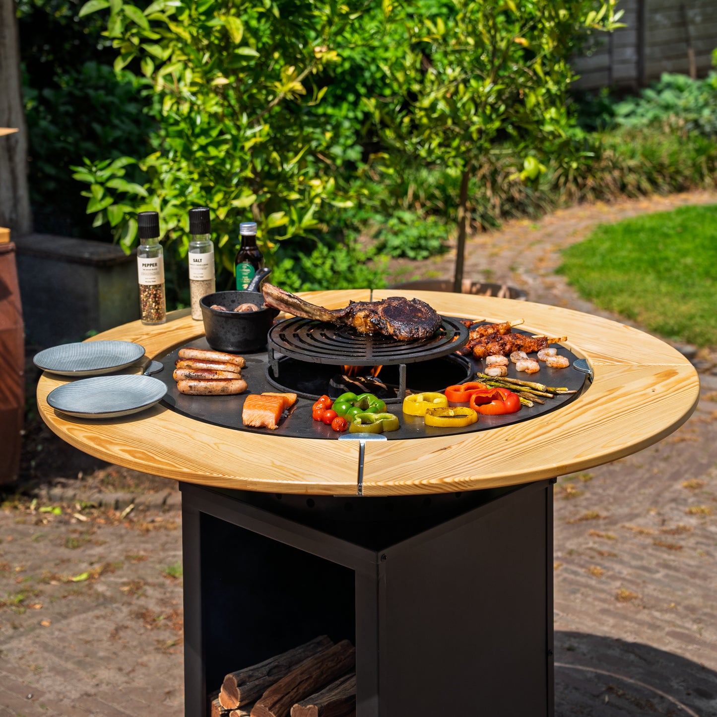 BBQ Plancha Grill Hermano XXL Blackline - Ø80cm 8mm Con Borde de Madera Mesa