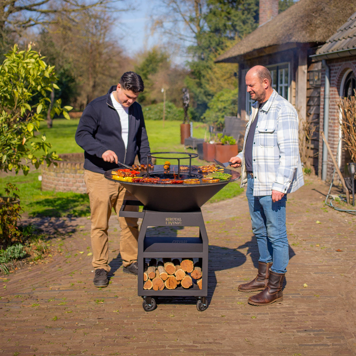 Barbacoa Plancha Grill Maestro XXXL Ø100cm Blackline - Con Ruedas Grandes y Almacenamiento de Leña