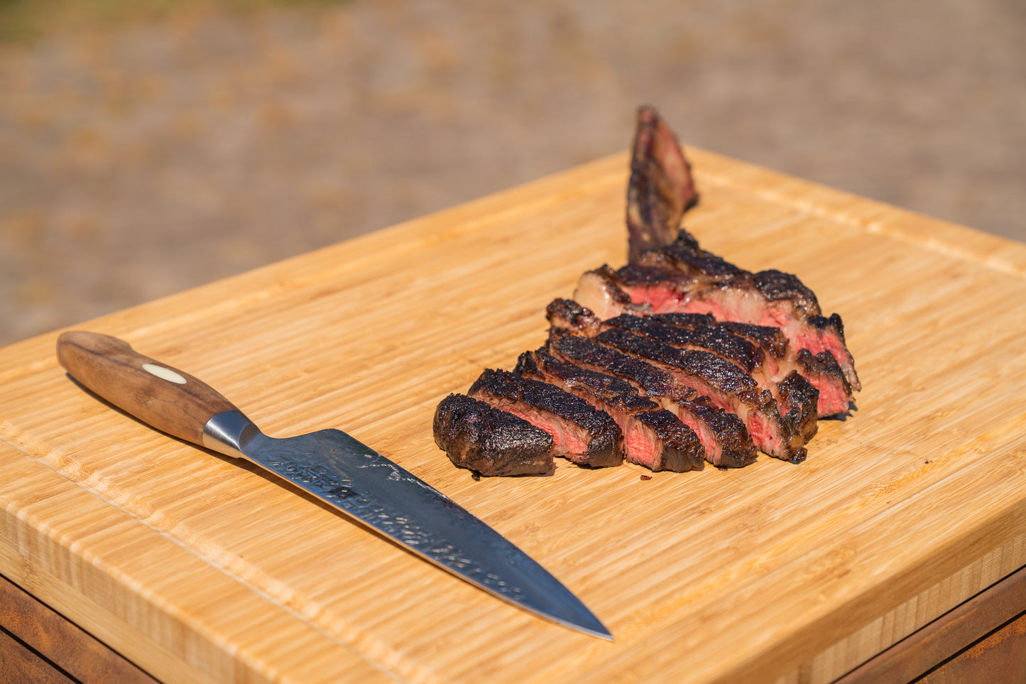 Barbacoa de Plancha - Tabla de Cortar de Acero Corten - Con Tabla de Cortar
