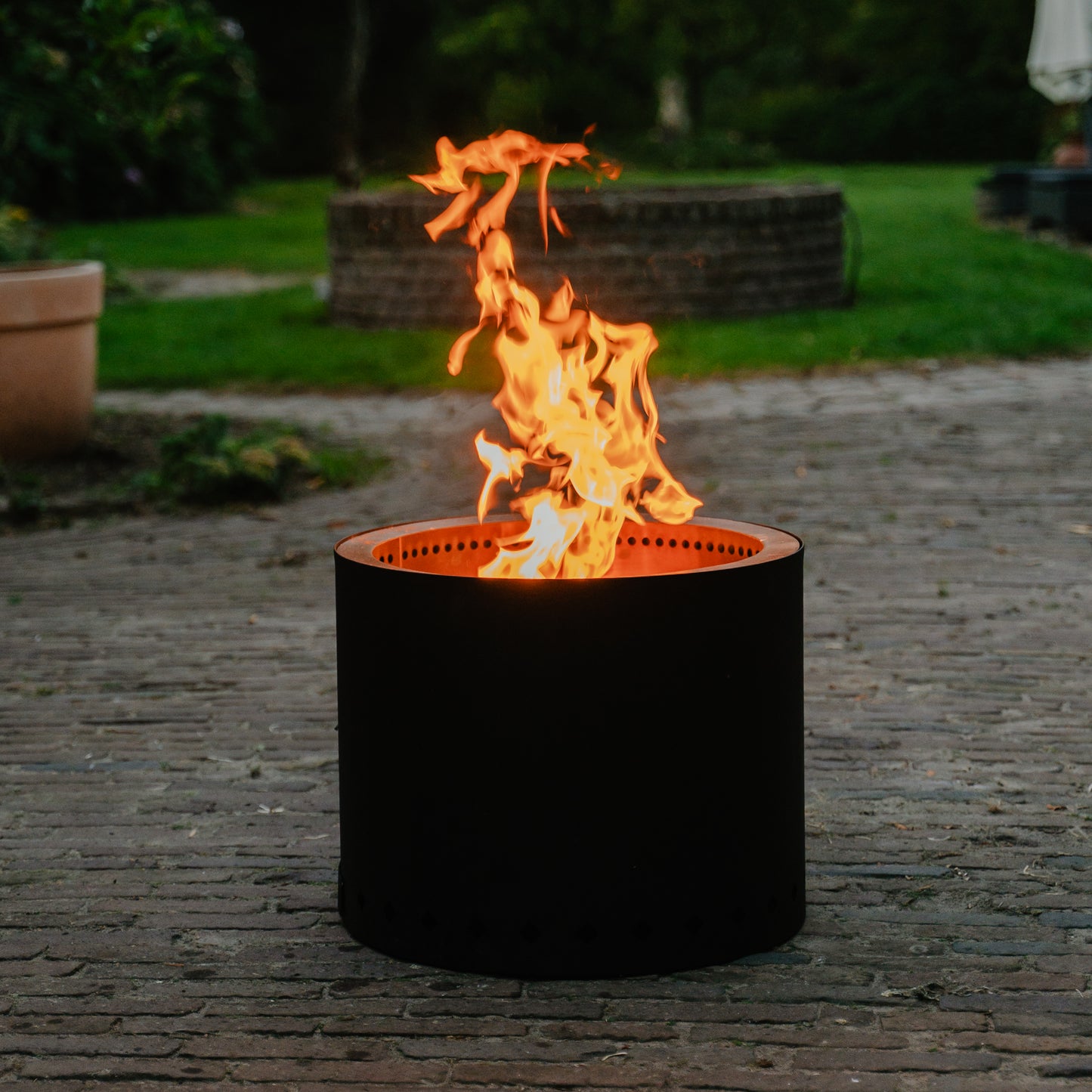Brasero y barbacoa sin humo Firepit Fuego Lujo Blackline 49Ø